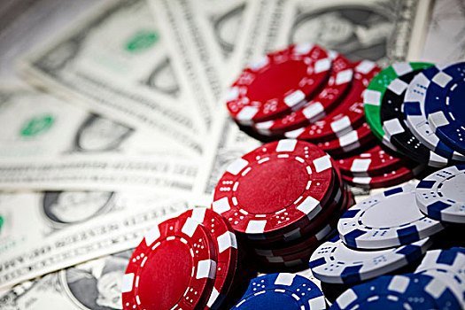 Filipino players enjoying online sports and casino games on sg77